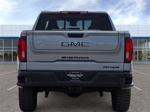 New 2026 GMC Sierra 1500 AT4X w/ LPO, Black Badging Package AWD/4WD image 5