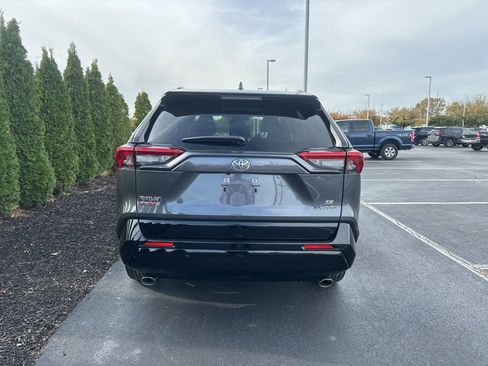 Certified 2025 Toyota RAV4 SE image 6