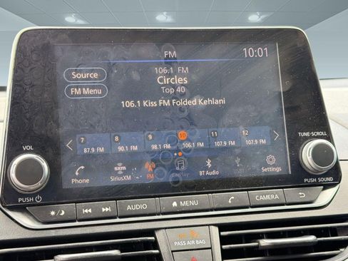 Used 2024 Nissan Altima 2.5 SR FWD image 22