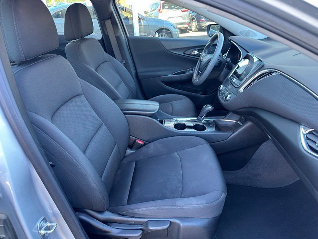 Used 2020 Chevrolet Malibu LT FWD image 11