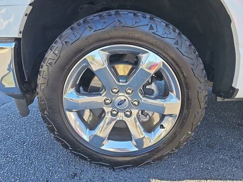 Used 2023 Ford F150 Lariat image 35