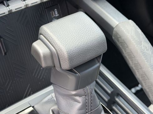 Used 2026 Toyota Tacoma SR5 RWD image 19