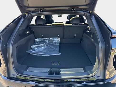 New 2026 Cadillac Lyriq Sport AWD/4WD image 5