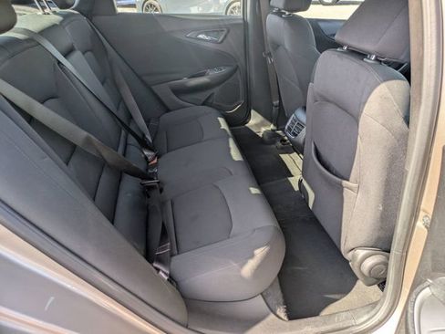 Used 2025 Chevrolet Malibu LT FWD image 24