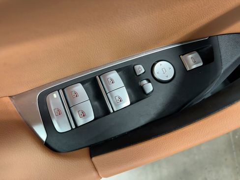 Certified 2025 BMW X4 xDrive30i image 20