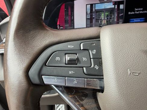 Used 2021 Cadillac Escalade Sport w/ Driver Assist Tech Package AWD/4WD image 18