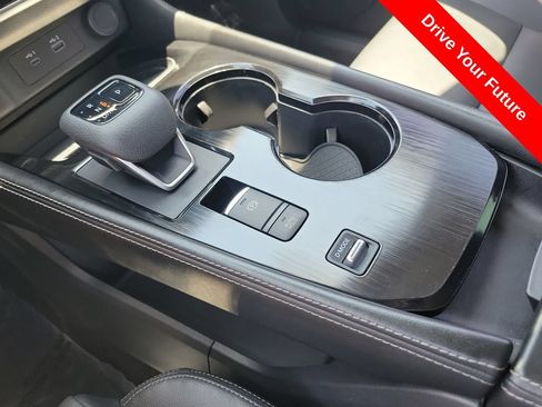 Used 2023 Nissan Rogue SL w/ SL Premium Package FWD image 15