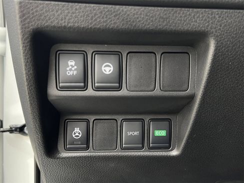 Certified 2022 Nissan Rogue Sport SL image 15