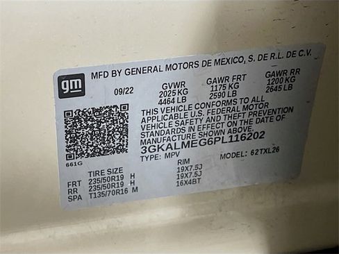 Used 2023 GMC Terrain SLE w/ Driver Convenience Package image 28