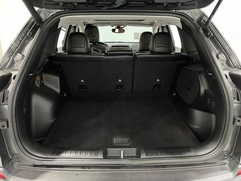 Used 2021 Jeep Cherokee Limited image 26