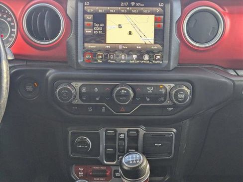 Used 2018 Jeep Wrangler Unlimited Rubicon image 15