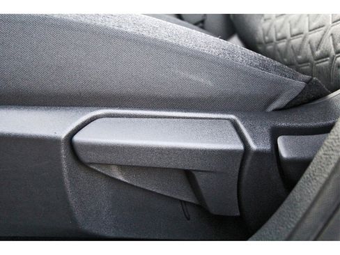 New 2026 Nissan Kicks SV w/ SV Premium Package image 20