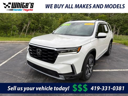 Used 2023 Honda Pilot Touring image 1