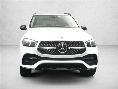Certified 2022 Mercedes-Benz GLE 580 4MATIC image 3
