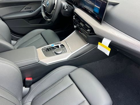 Used 2025 BMW i4 eDrive40 w/ Premium Package RWD image 17