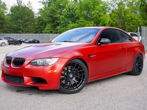 Used 2013 BMW M3 Coupe RWD image 2