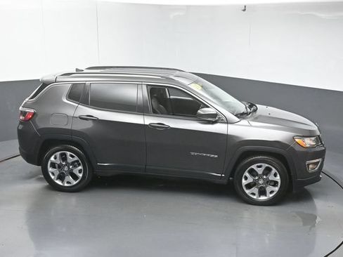 Used 2021 Jeep Compass Limited FWD image 46