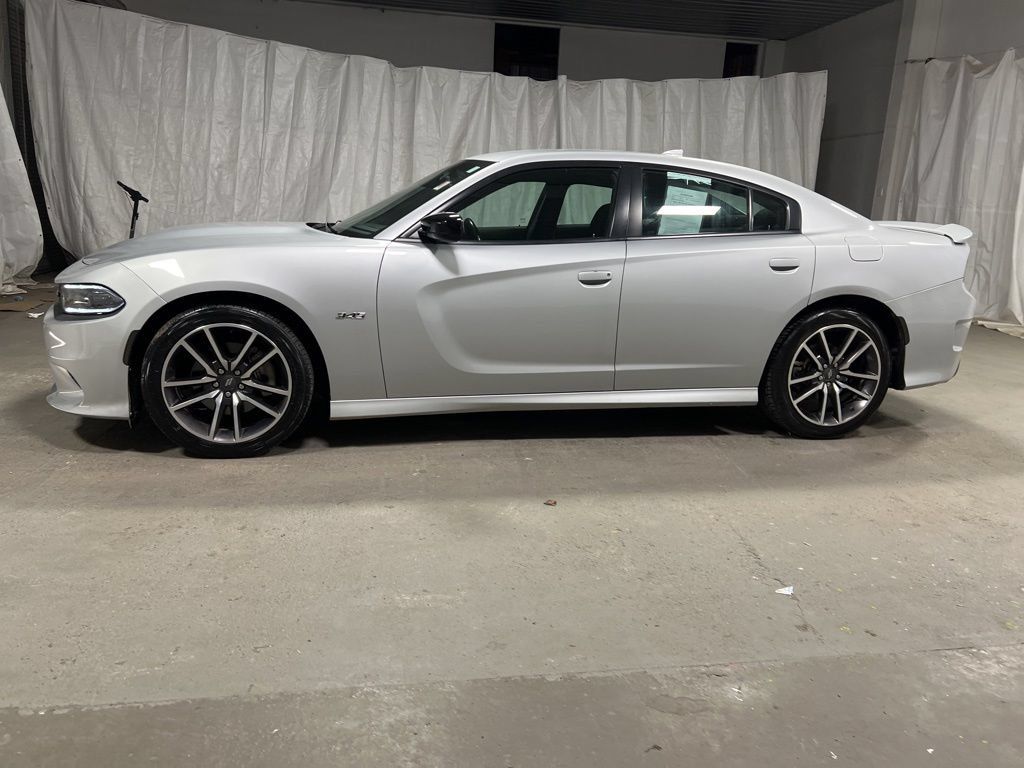 Used 2023 Dodge Charger R/T RWD image 4
