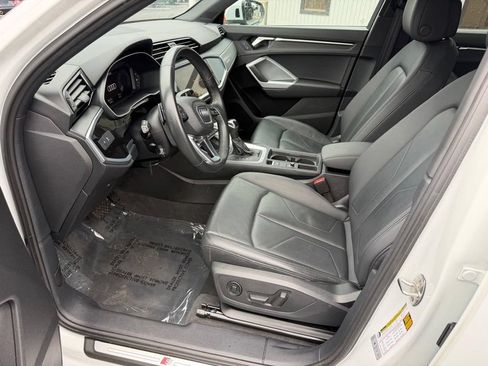 Used 2024 Audi Q3 2.0T Premium AWD/4WD image 16