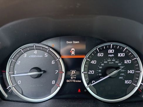 Used 2020 Acura MDX FWD w/ Technology Package image 9