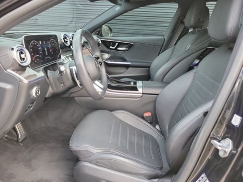 Used 2023 Mercedes-Benz C 43 AMG 4MATIC Sedan image 6