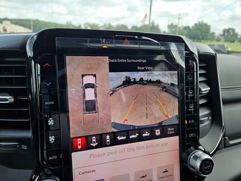 New 2026 RAM 2500 Rebel AWD/4WD image 24