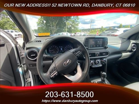 Used 2021 Hyundai Kona SE FWD image 12