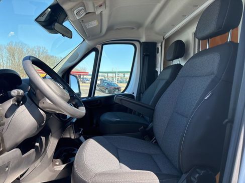 New 2023 RAM ProMaster 3500 w/ Premium Appearance Group image 11