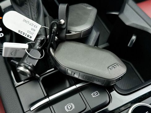 Used 2025 Kia K5 GT-Line w/ GT-Line Premium Package FWD image 41