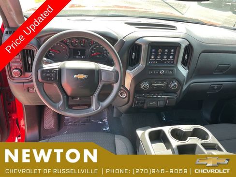 Used 2024 Chevrolet Silverado 1500 Custom w/ Turbomax Blackout Package AWD/4WD image 21