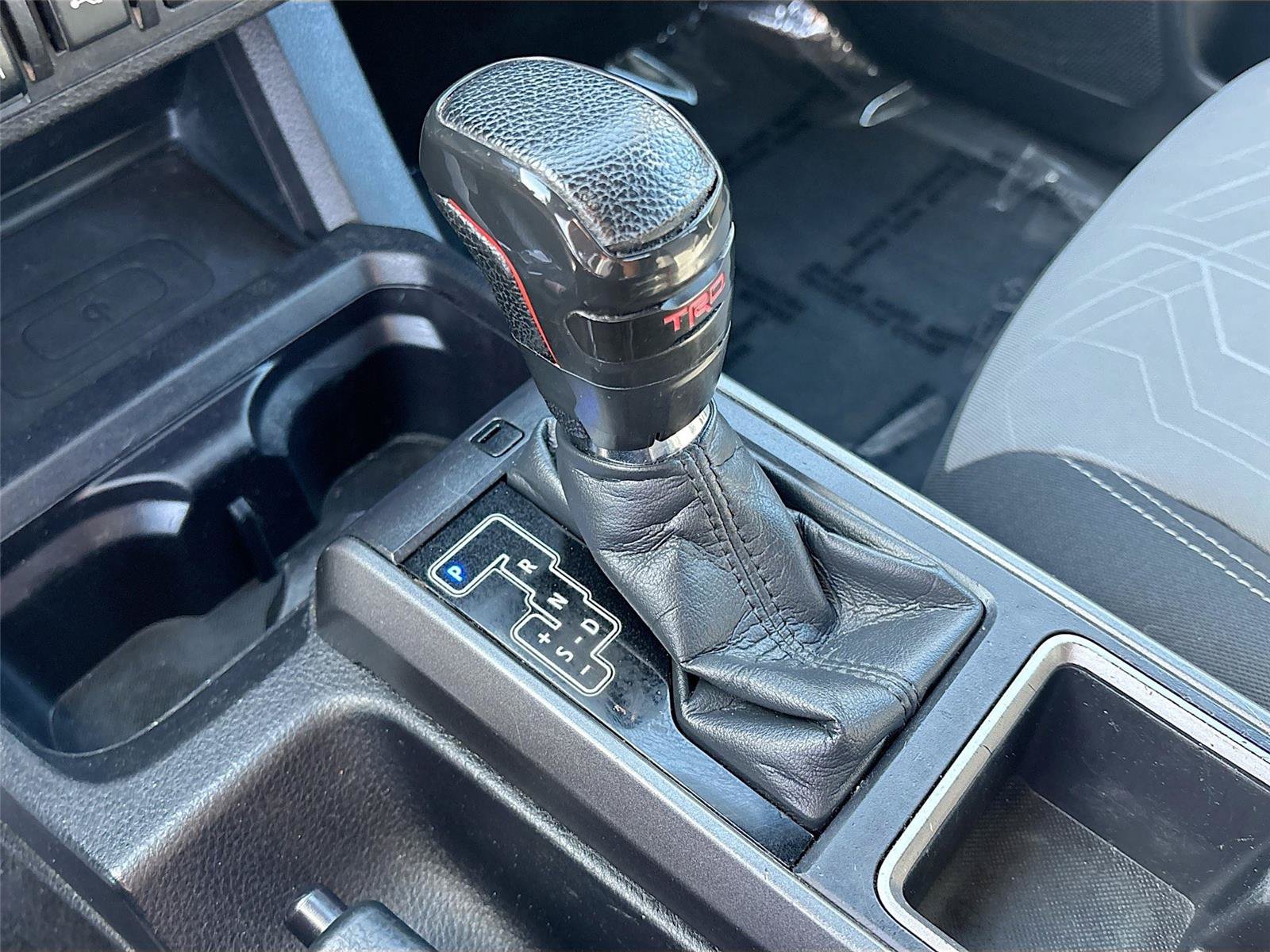 Used 2021 Toyota Tacoma TRD Off-Road RWD image 16