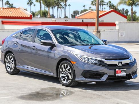 Used 2016 Honda Civic EX image 4