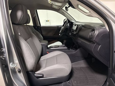Used 2023 Toyota Tacoma SR AWD/4WD image 21