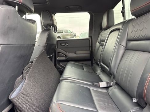 Used 2023 Nissan Frontier PRO-4X w/ Pro-4X Premium Package image 9