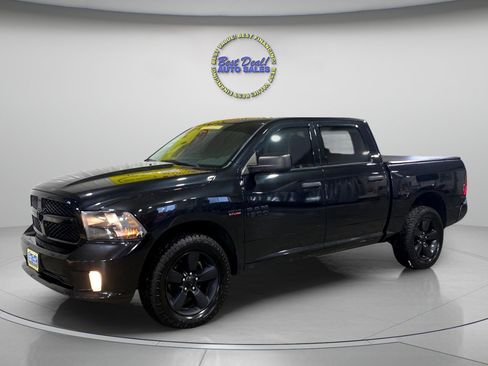 Used 2016 RAM 1500 Express w/ Black Ram 1500 Express Group image 1