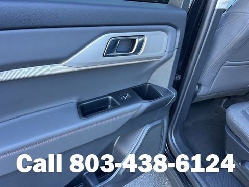 New 2026 Ford Explorer Active image 13