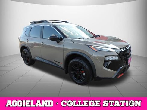 Certified 2025 Nissan Rogue SV w/ Rock Creek Premium Package AWD/4WD image 3