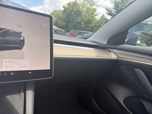 Used 2023 Tesla Model 3 Standard Range RWD image 21
