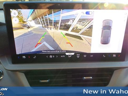 New 2026 Ford Explorer Active image 35