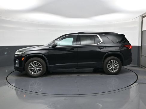 Used 2023 Chevrolet Traverse LT FWD image 4