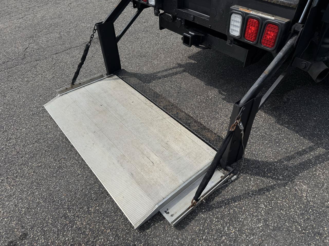 Used 2014 Ford F350 XL w/ Power Equipment Group AWD/4WD image 21