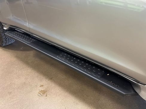 Used 2023 Lexus GX 460 Premium image 69