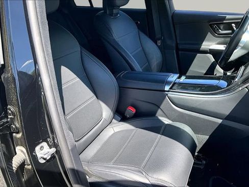 Certified 2023 Mercedes-Benz GLC 300 4MATIC image 13