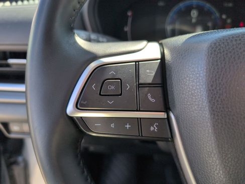 Used 2024 Toyota Grand Highlander XLE image 17