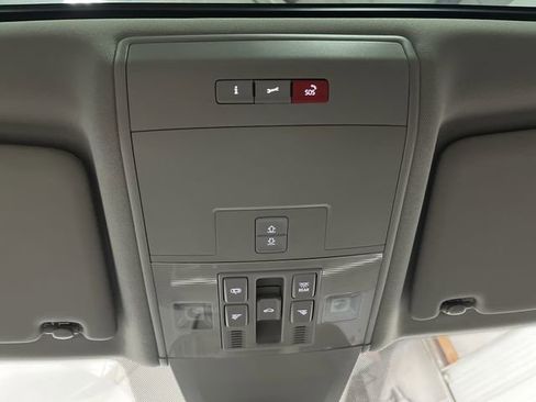 Used 2023 Volkswagen Atlas SEL Premium image 27