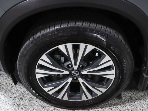 Used 2023 Nissan Rogue SV FWD image 11