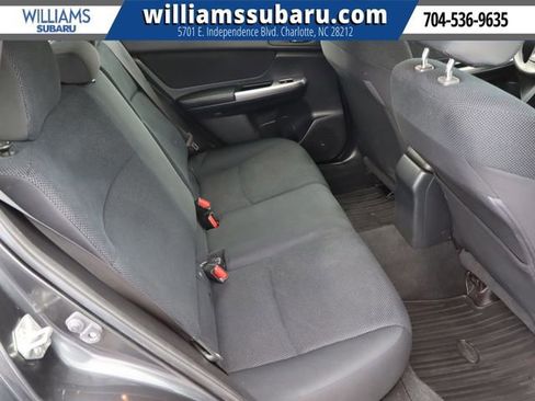 Used 2016 Subaru Impreza 2.0i Premium image 37