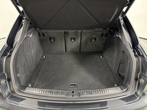 Certified 2026 Porsche Macan AWD/4WD image 20