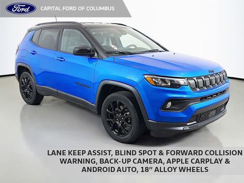 Used 2022 Jeep Compass Latitude AWD/4WD image 1