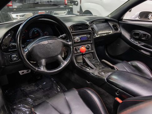 Used 1998 Chevrolet Corvette Coupe image 20